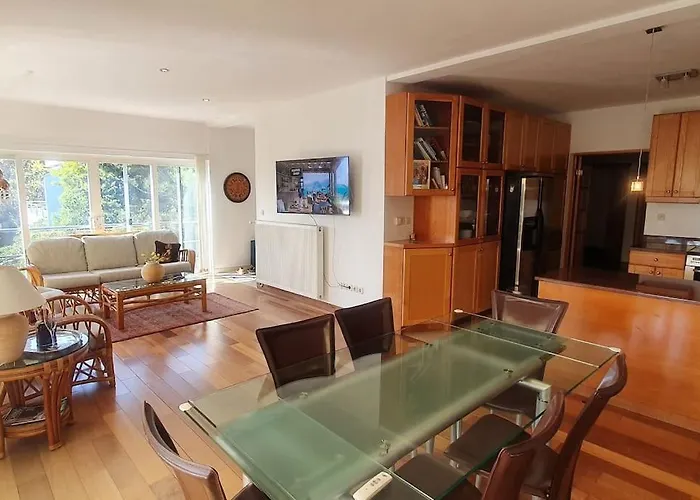 Novi Escape 1 Beachfront With Balcony דירה נובי ווינודולסקי